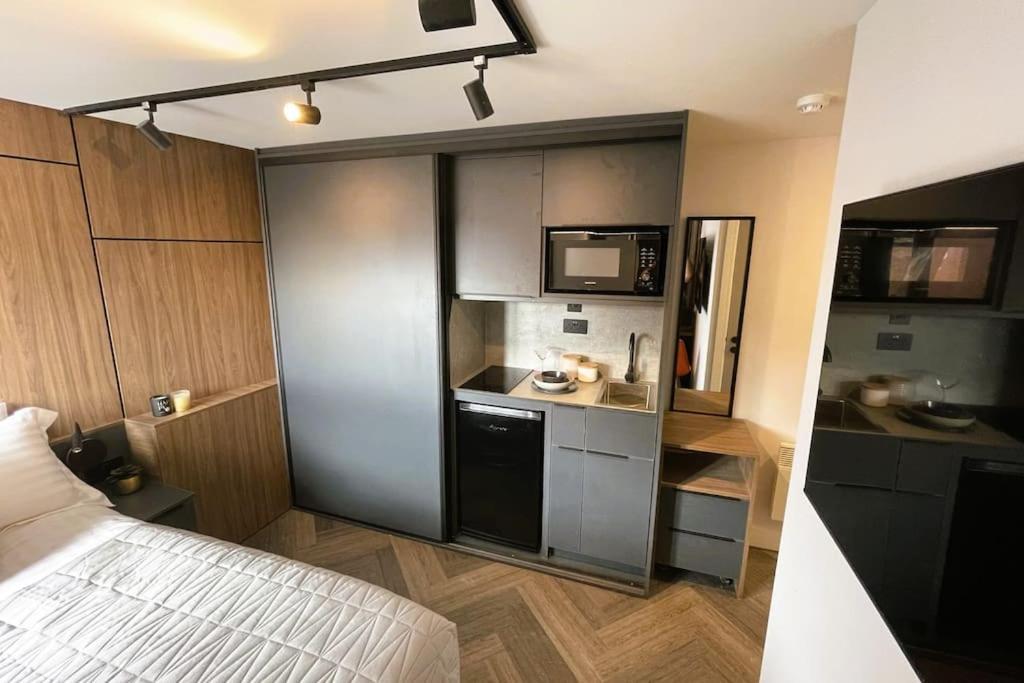 Deluxe 1 Bed Studio 2A Near Royal Infirmary & Dmu Лестер Экстерьер фото